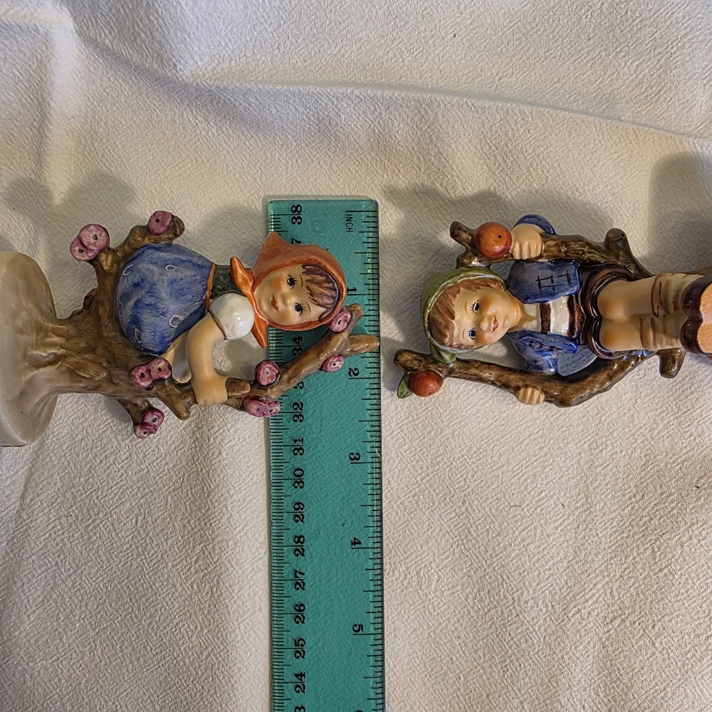 Vintage Goebel Hummel Apple Tree Boy And Apple Tree Girl Pair TMK 6 And 5